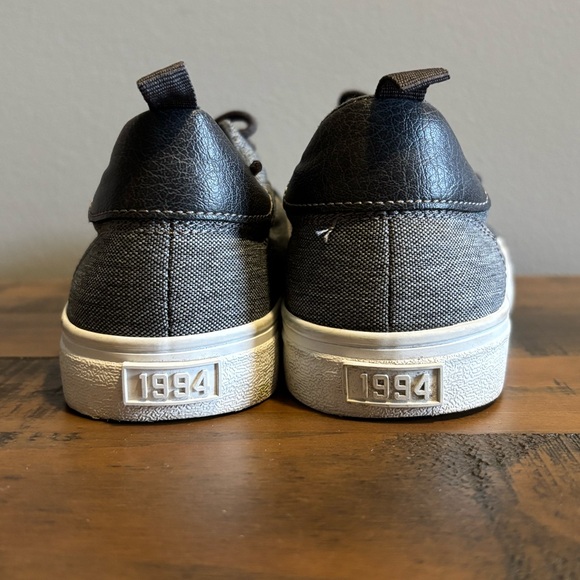 Old Navy Kids Size 3 - Picture 3 of 7